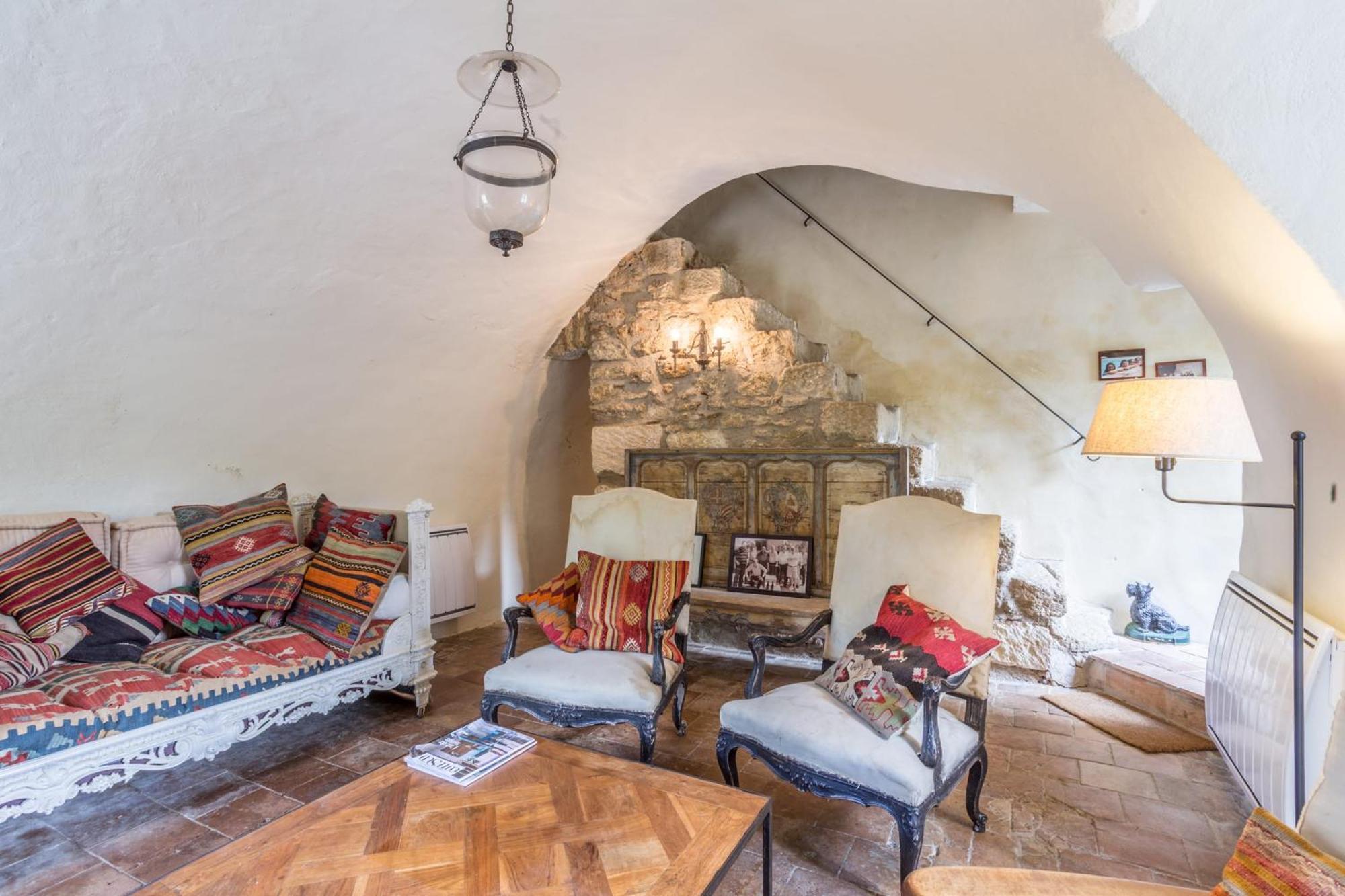Ménerbes La Maison Des Artistes מראה חיצוני תמונה